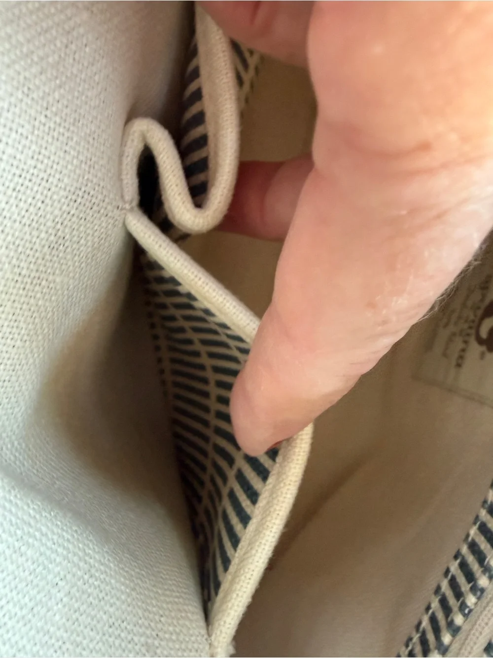 Spartina 449 Daufuskie Island Blue Cream Striped Linen Shoulder Bag